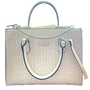 Guess handbag in perfect condition, discounted.